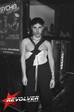 REVOLVER_08_03_24-154