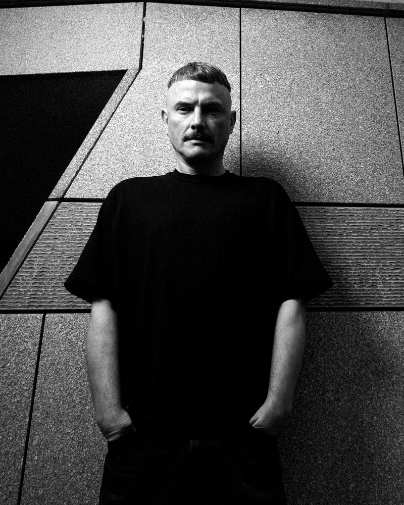 Ben Manson, Porträt